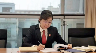 在激扬青春中书写新时代司法华章