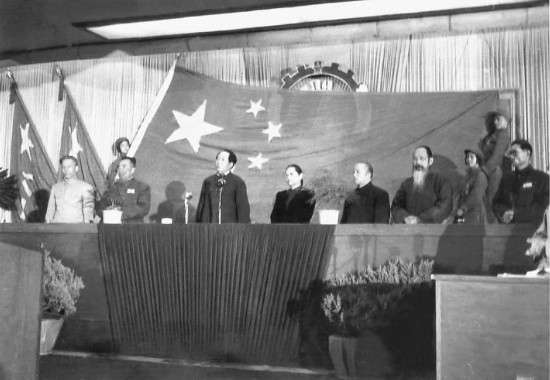 新中国第一面国旗诞生史实校订