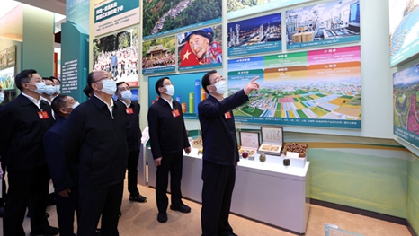 真理之光照亮复兴之路