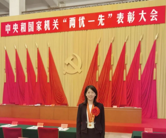 初心如磐&nbsp;&nbsp;&nbsp;使命在肩